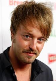 乔舒华·莱纳德- 抖音百科