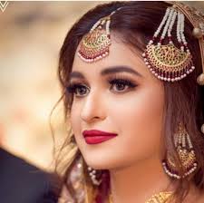 Beautiful Bridal Set Customised On Customer request.. Red and Green  combination with Real Pearls is super Hot.. For Order please Call/WhatsApp  6397303178