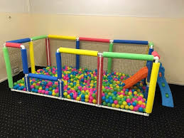 Ballebad Im Keller Coole Idee Spiele Fur Kinder Baby Diy Kinder Spielzimmer