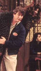 Tom Berenger As Don Santry The Plumber Marries Rebecca Howe In The Series Finale Of Cheers Berenger S Guest Appearance Earne Tom Berenger Actors Love Film