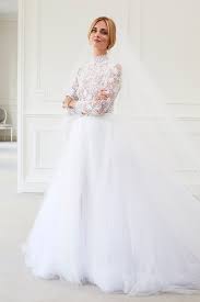Weitere ideen zu braut, kleider. Ein Exklusiver Blick Auf Chiara Ferragnis Haute Couture Brautkleider Von Dior Vogue Germany