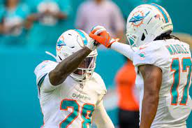 GOOD NEWS: Stephen M. Ross and family have announced a $5 ticket sale day at Hard Rock Stadium, giving thousands of low-income families the opportunity to see the Miami Dolphins play live for the first time… Fans are calling it the most generous act in the team's modern history!-thanhhoa