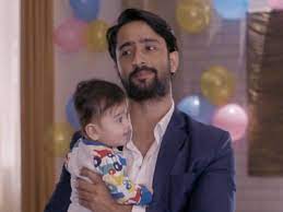 Just love it so much. Kuch Rang Pyar Ke Aise Bhi Kuch Rang Pyar Ke Aise Bhi Season 2 Finale Episode November 2 2017 Shubh Speaks His First Word Papa Times Of India