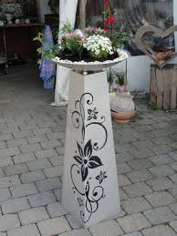 Diese moderne dekosäule mit schale. Pulverbeschichtete Saulen Und Pflanzschalen Franz Karin Individuelle Gartendeko Und Floristik Fur Heim Und Garten