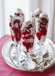 Leckere rezeptideen für jeden tag, die ihnen das tägliche kochen leichter machen Ina Garten On Twitter One Of My Favorite Desserts To Make For A Spring Party Is Eton Mess It S An Old Fashioned English Dessert Of Berries Whipped Cream And Crushed Meringues Layered Into