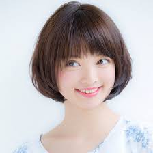 40代で丸顔さんにおすすめなのはショート 髪型のオーダーのポイントは ヘアスタイル 髪型 ボブ