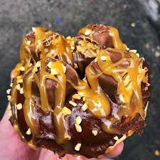 Pin By Eviz Torres On Donas Food Chocolate Desserts Desserts