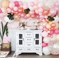 Cut a long length of string (i actually used a thin lace here) a little longer than you'd like the garland to be (you'll want a bit of extra string at either end to tie or tape the garland in place). 12 Stunning Balloon Garlands Catch My Party
