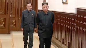 The weight of the supreme leader has become a major issue of concern for north koreans after they saw a recent video of kim jong un after he emerged from his lengthy reuters, however, was not able to verify this video and no one was able to add how the north korean leader lost so much weight. 0omh6zqcl5xp M