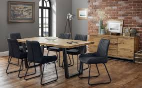 Amish oak dining room furniture. Brooklyn Oak Dining Table