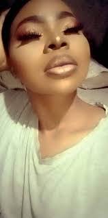 Shannon Arrowsmith's Instagram, Twitter & Facebook