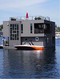Land Is Overrated 8 Stylish Floating Homes Around The World Floating House Water House Floating Architecture