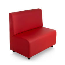Il divanetto è dotato di base in ecopelle antiscivolo, con applicazioni in velcro e cerniere. Enea Divano Poltrona 2 Posti Ecopelle Trendy Avalon Avalon Marchi