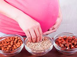 Spesso la sua insorgenza è legata ad una dieta povera di fibre la dieta consigliata viene definita ad alto residuo e prevede l'assunzione di alimenti ricchi di fibre insolubili, con un apporto giornaliero di almeno 30 g. Affrontare La Stitichezza In Gravidanza Mamma Sto Bene