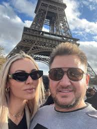 Housewives-ster Kiki oor die liefde, reise