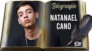 El joven intérprete de música urbana sorprendió a todos al ganar en las tres categorías en las que estuvo nominado. Natanael Cano La Biografia Youtube