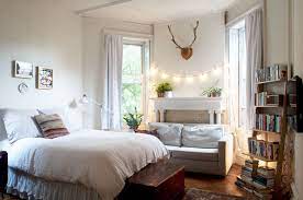 A Cozy 1920s Studio Apartment In Philly Small Room Design Bedroom Decor Cozy Apartment Therapy Bedroom