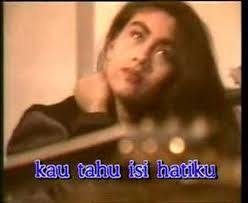 Akustik mendung tak berarti hujan. Ella Mendung Tak Berarti Hujan Youtube