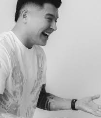 A core memory 🤍 I will never be able to describe this moment, but just  know it was everything and more…. Oh baby, what will you be ?