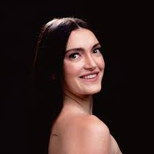 Kylie Straub's Instagram, Twitter & Facebook