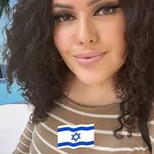 I am a gold digger, and I am proud of it.