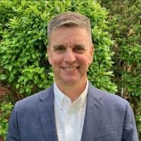 Philip Ringer's Instagram, Twitter & Facebook