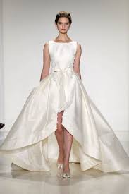 For every bride, there is a perfect wedding dress waiting to be discovered. Best New Wedding Dresses Wedding Gowns Best Of Bridal Market Fall 2015 Glamour