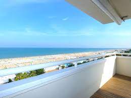 Più di un milione di annunci di case e appartamenti in vendita o affitto. Abissinia Fronte Mare Elegante Appartamento In Vendita Al Piano Alto Immobiliare Abissinia Riccione