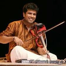 Nila Kayhirathu Mp3 By Balabhaskar Listen To Music Listening To Music Music Listening