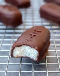 Bounty Maison Vegan Perle En Sucre En 2020 Recette Dessert Recette Dessert Facile Recettes De Cuisine