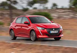 Surtout sous le capot de l'excellente. Essai Peugeot 208 2020 Moniteur Automobile