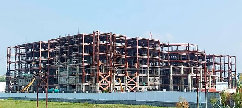 How Will The Dream Of Aiims Satellite Centre Be Fulfilled In Two Months, 50  Percent Work Incomplete - Udham Singh Nagar News - Udham Singh Nagar News:एम्स  सेटेलाइट सेंटर का सपना दो