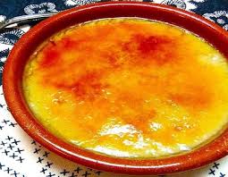 La Creme De Lait Ou Leite Creme En Portugais Est Une Creme Dessert A Base De Jaunes D Oeufs Amid En 2020 Creme De Lait Recette Facile Recettes De Cuisine Portugaise
