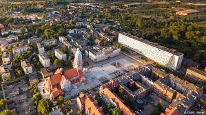 Ruda slaska is located in katowice city, poland at the 50.2584, 18.8563 coordinates. Wird Schlesien Zum Polnischen Wuhan Europa Dw 16 05 2020
