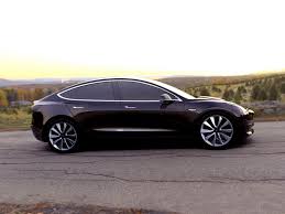 Tesla model s i p85. The First Tesla In Pakistan Has Landed And It S A Beauty Pakwheels Blog