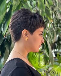 Hello everyone. I'd like to know your opinion✨