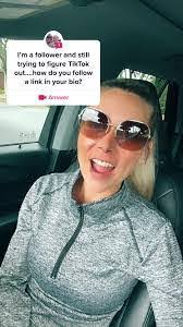 Stacy Vize's Instagram, Twitter & Facebook