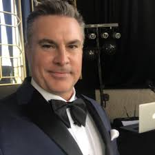 The Best Frank Sinatra Impersonators for Hire in Tracy, CA