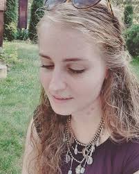 Female Roommate Wanted in 2 Bedroom Duplex