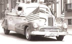 42 Buick Flower Car Used As Shriner Parade Vehicle Note The Use Of Packard Grill Bizarre Flower Car Buick Vehicles