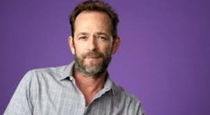 Check spelling or type a new query. Luke Perry E Morto Ma I Fan Potranno Ancora Rivederlo In Tv Il Mattino It