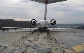 The reopening of yeager airport's full length runway in charleston, wv was celebrated with a ribbon cutting event on july 19th. Yeager Airport A Massive Damaging Fill Slope Landslide The Landslide Blog Agu Blogosphere