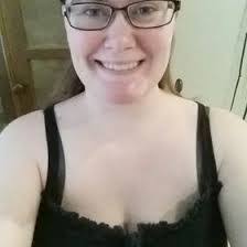 Marisa Rae's Instagram, Twitter & Facebook