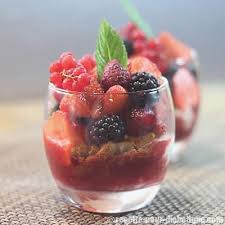 Recette De Brocciu Aux Fruits Rouges Et Speculoos Recette Alimentation Fruits Rouges Fruits