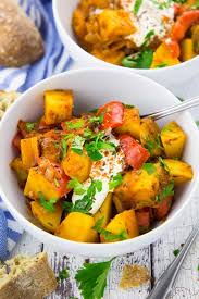 Veganes Gulasch Mit Kartoffeln Und Paprika Vegan Heaven Rezept Rezepte Veggie Rezepte Gulasch