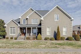 Sharing the stories of middle tennessee's city on the lake. 1023 Gadwall Cir Hendersonville Tn 37075 44 Photos Mls 2124200 Movoto