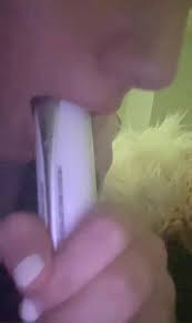 Teen girl sucks toothbrush like a champ - ThisVid.com