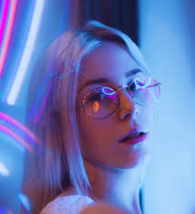 Welcome to white cliffs hair solutions, the company that understands not only how hair loss adversely affects a person's life but also how to solve all hair loss conditions. White Hair Authority Beauty Connections