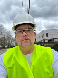 Safety first . Great way start a Saturday. Bidding jobs