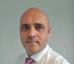 Staff 'poaching' leaves garage owners coy about technician numbers